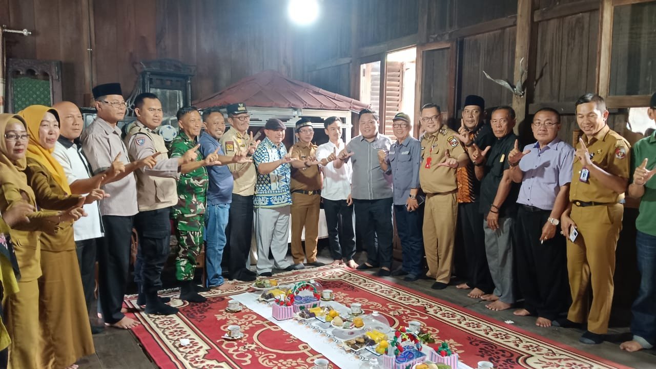 Desa Mulang Maya Dipersiapkan Menjadi Kampung Budaya, Tim Tenaga Ahli Gubernur Lampung Lakukan Kunjungan Kerja