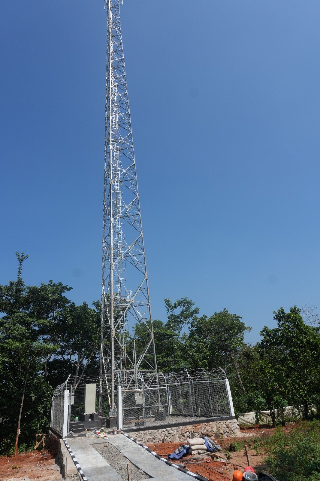 Berantas Menara Liar, Pemkab Gelar Rapat Lintas Sektor dan Lakukan Penindakan Tegas di Lapangan